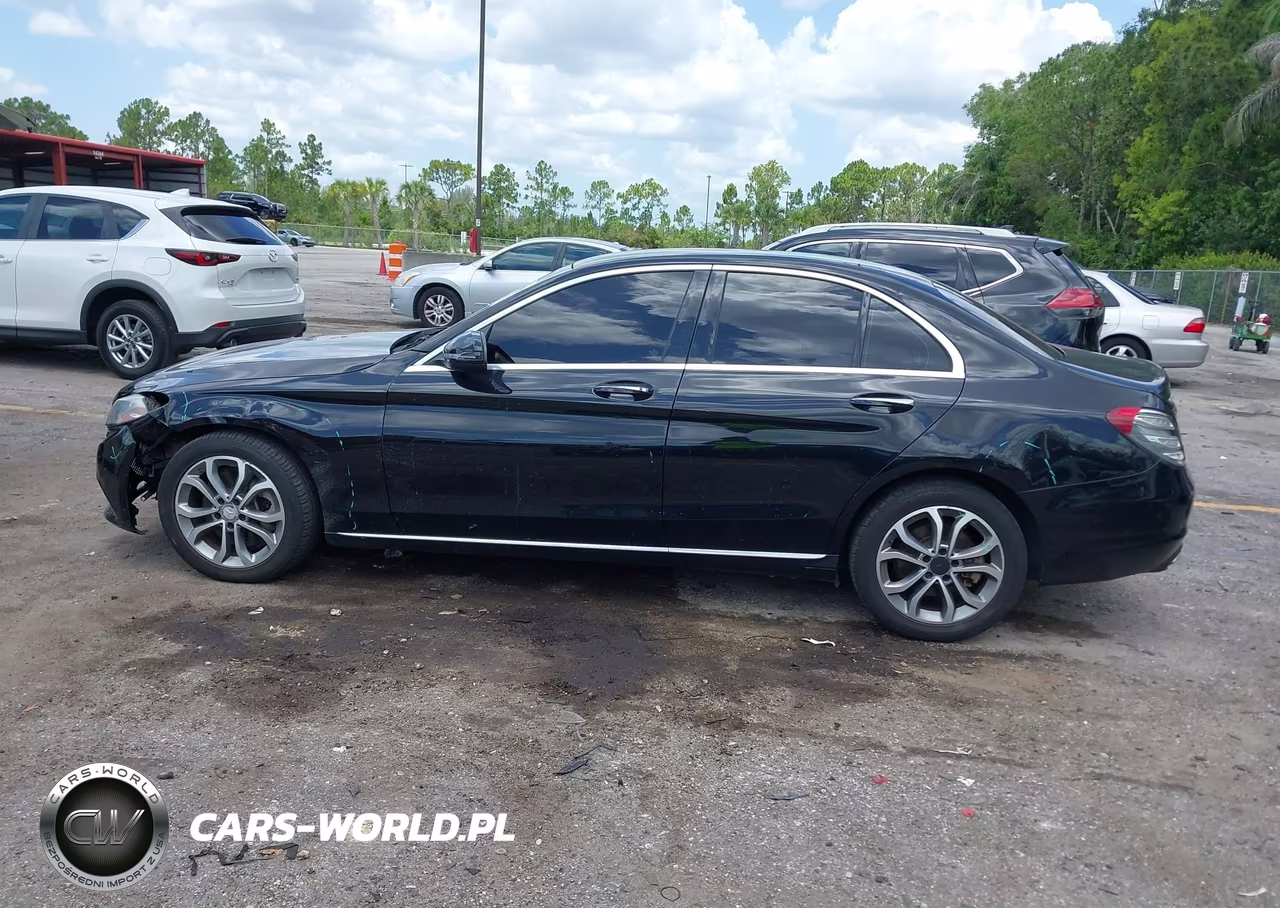 2015 Mercedes-Benz C 300 4Matic VIN:55SWF4KB1FU004677 - 14