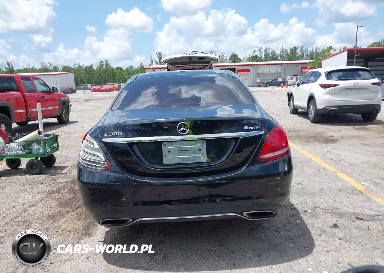 2015 Mercedes-Benz C 300 4Matic VIN:55SWF4KB1FU004677 - 16
