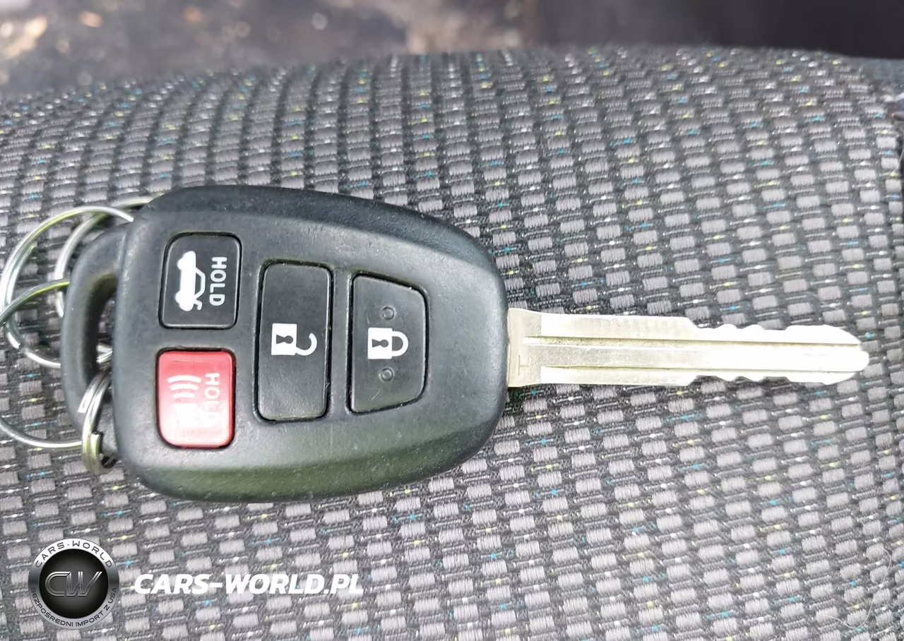 2014 Toyota Corolla S Plus VIN:5YFBURHE6EP127334 - 11