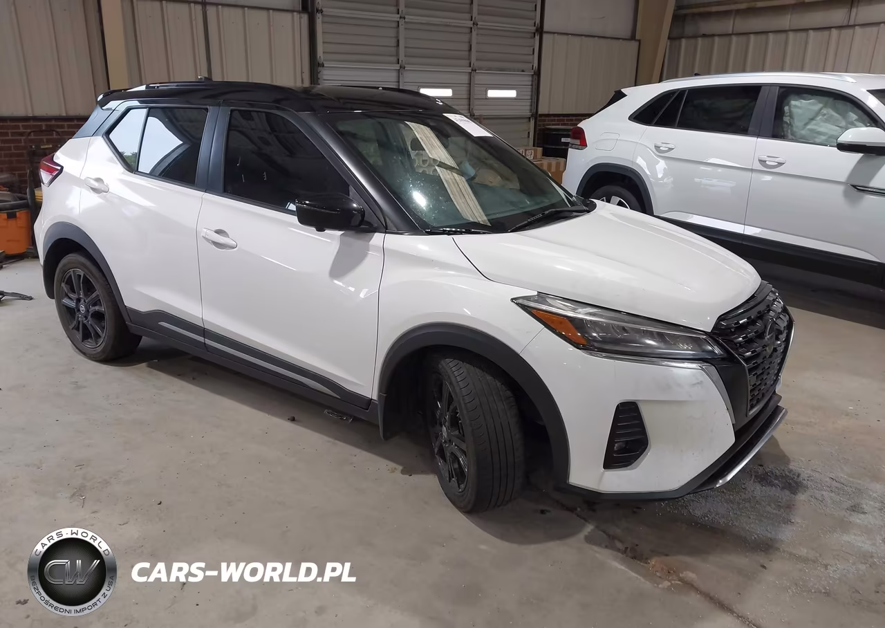 2021 Nissan Kicks Sr Xtronic Cvt
