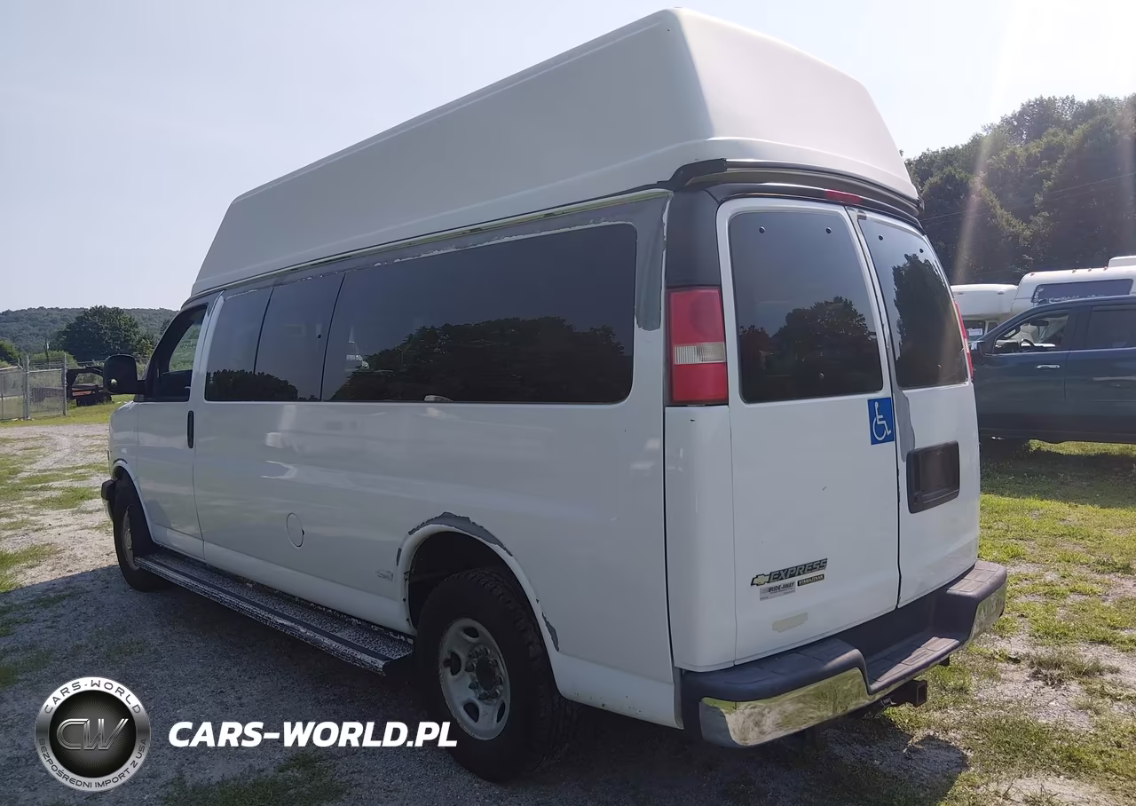 2007 Chevrolet Express Passenger Ls VIN:1GAHG39U671237448 - 3