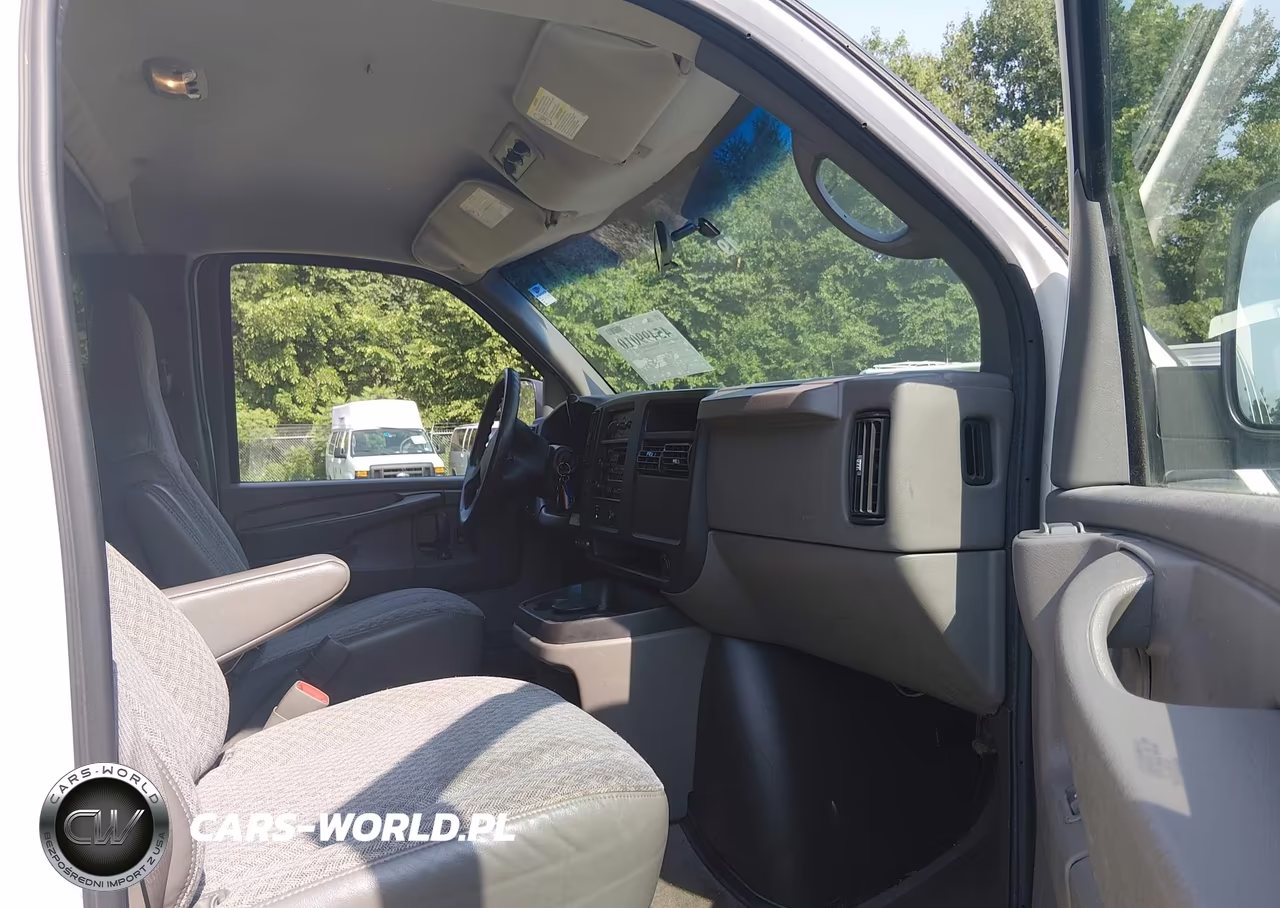 2007 Chevrolet Express Passenger Ls VIN:1GAHG39U671237448 - 5