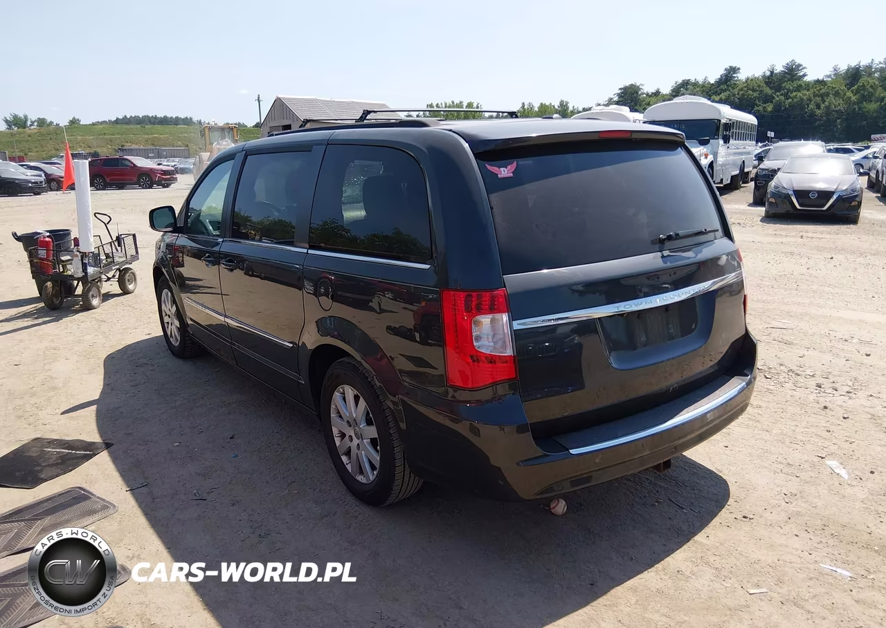 2012 Chrysler Town & Country Touring-L VIN:2C4RC1CG0CR181737 - 3