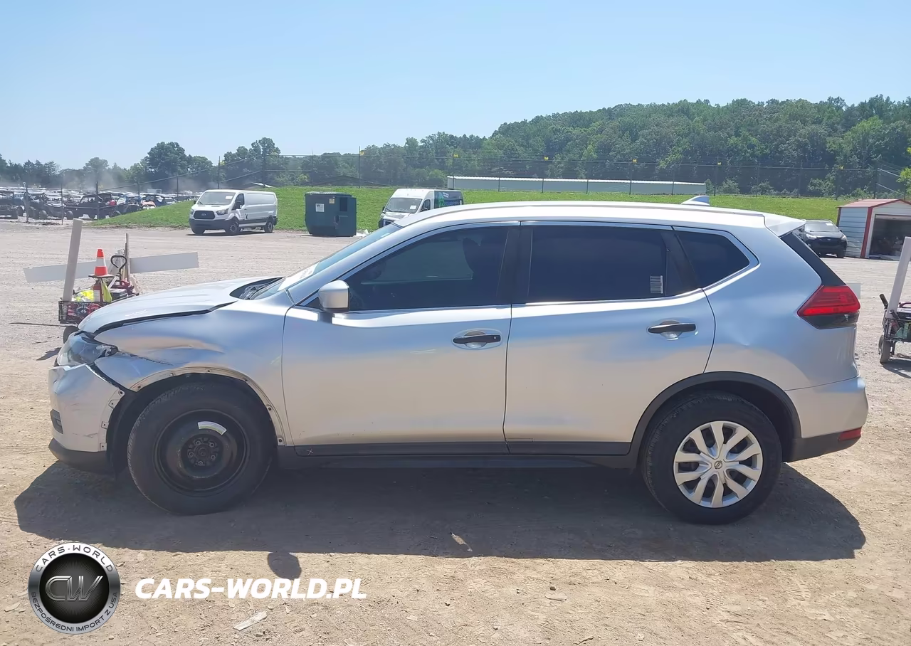 2017 Nissan Rogue S VIN:KNMAT2MV7HP523158 - 14