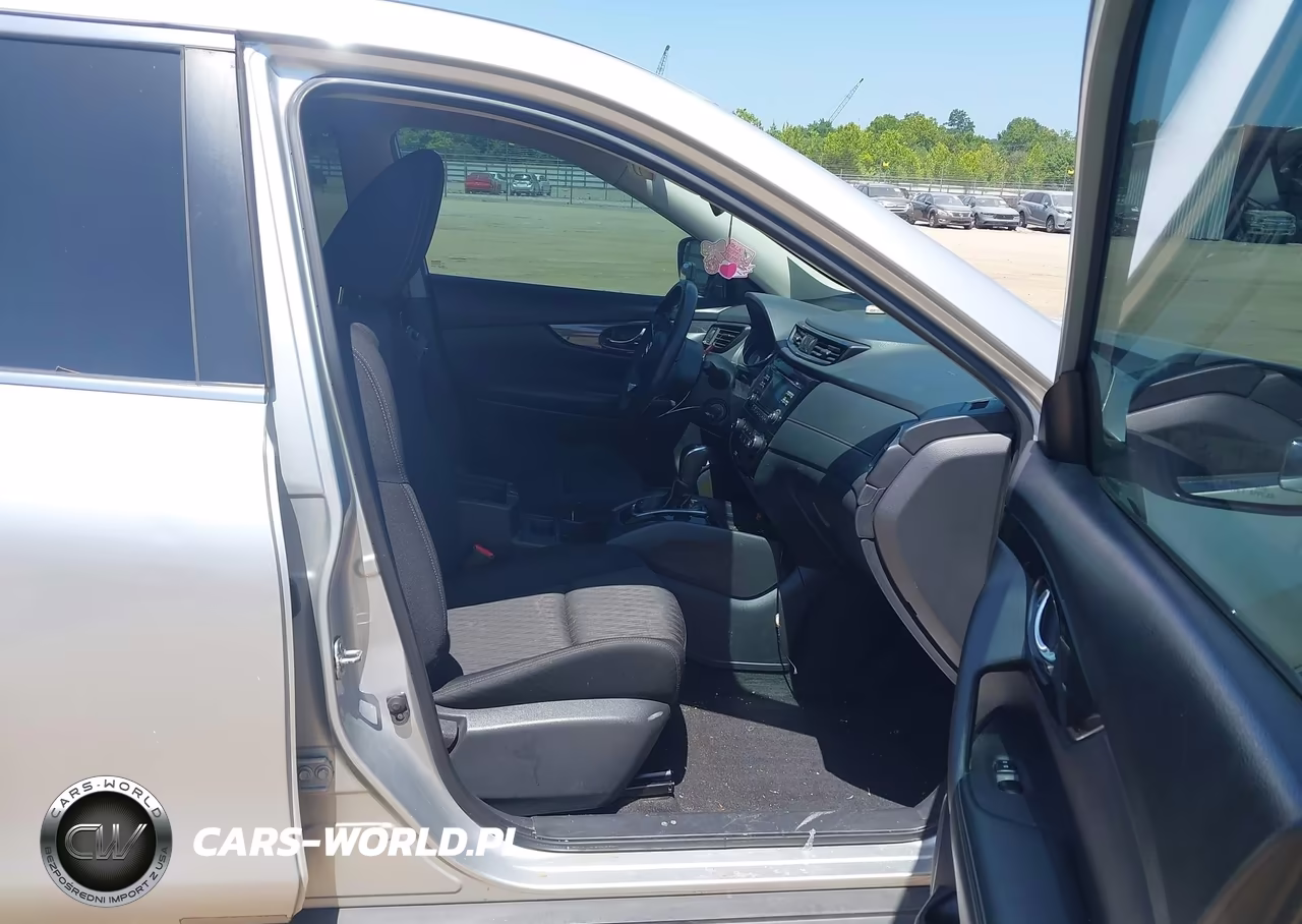 2017 Nissan Rogue S VIN:KNMAT2MV7HP523158 - 5