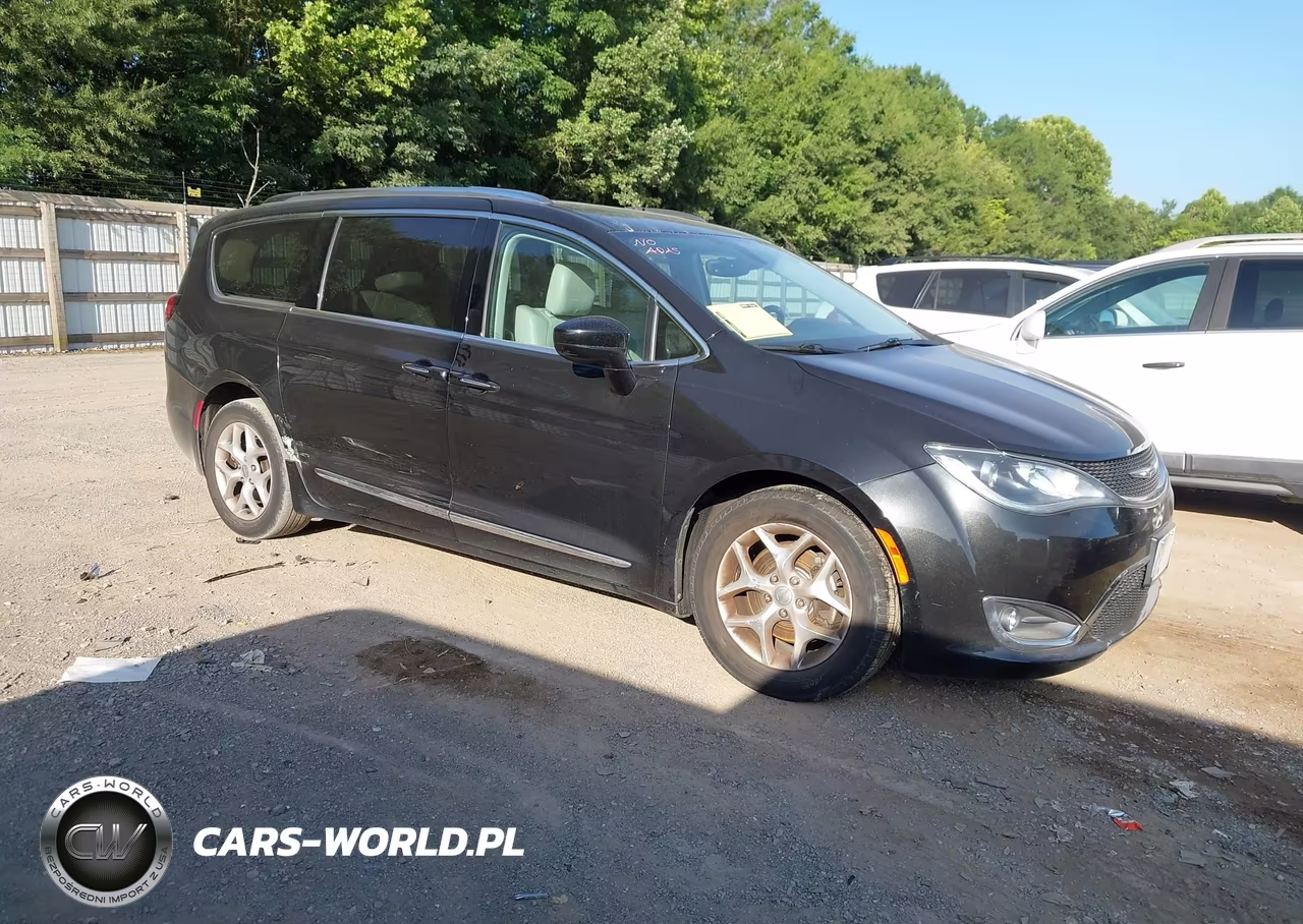 2017 Chrysler Pacifica Touring-L Plus – zdjęcie 1 z 16