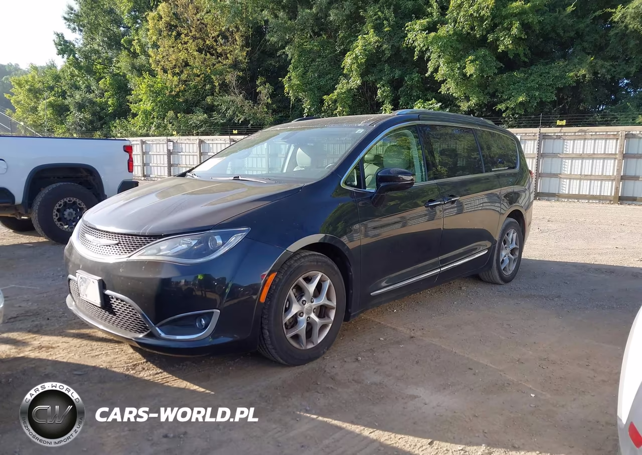2017 Chrysler Pacifica Touring-L Plus VIN:2C4RC1EG7HR679406 - 2