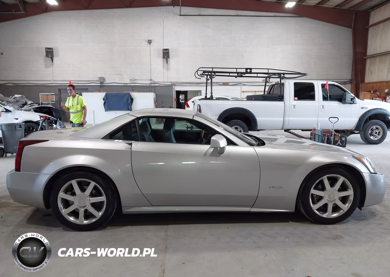 2006 Cadillac Xlr VIN:1G6YV36A565601649 - 13