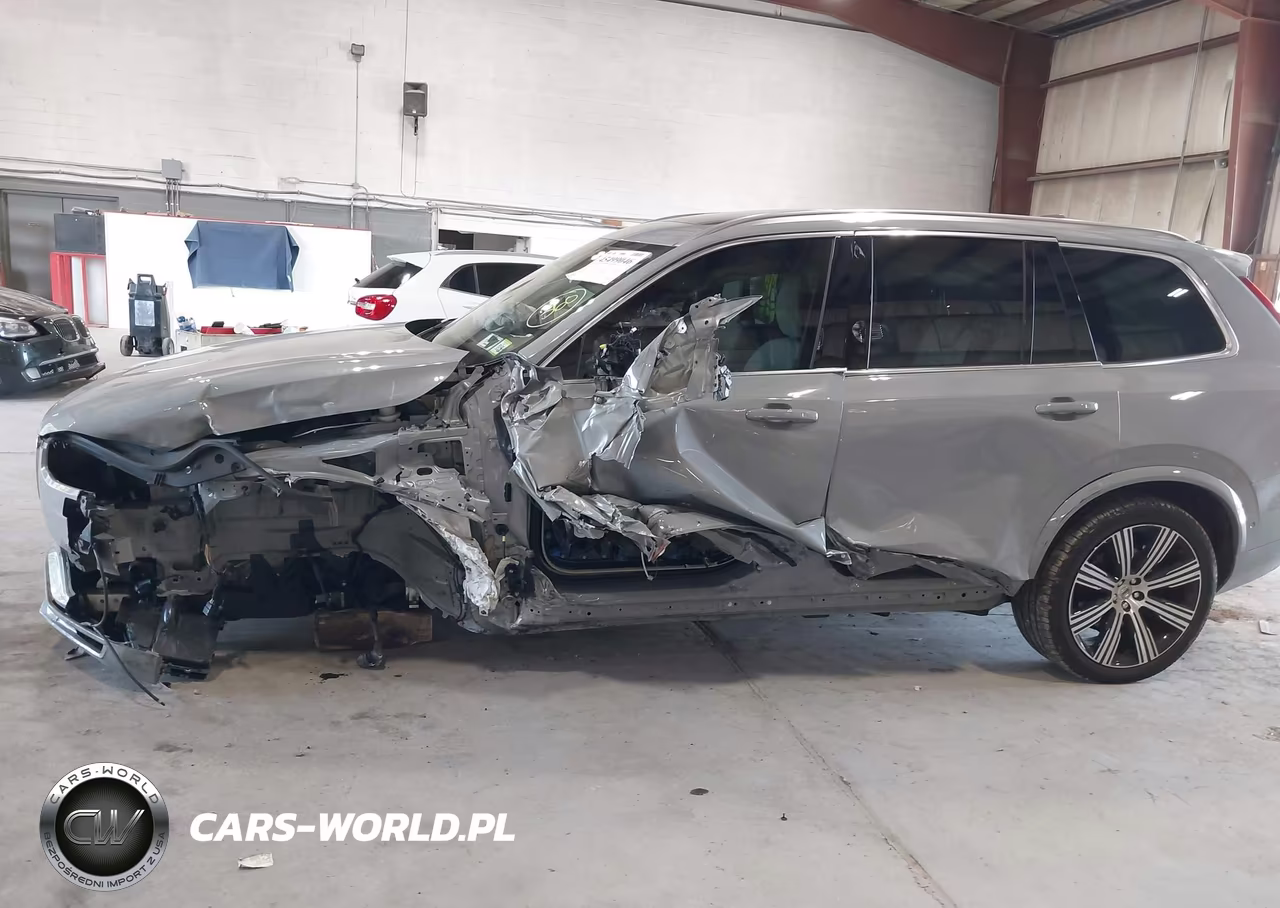 2025 Volvo Xc90 B6 Plus 7-Seater VIN:YV4062PE7S1325640 - 6