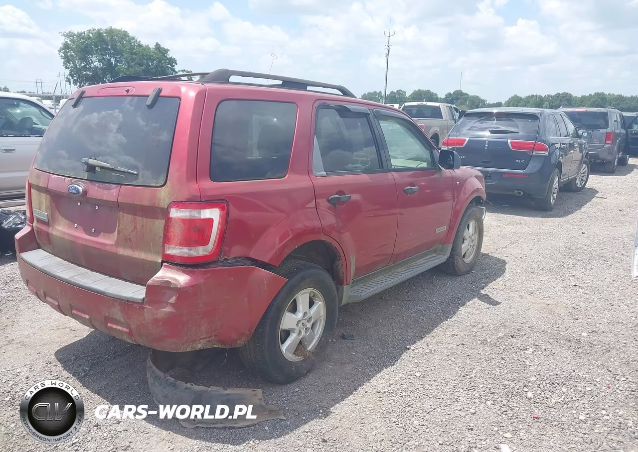 2008 Ford Escape Xlt VIN:1FMCU03118KA95413 - 4