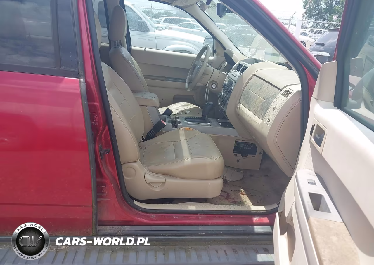 2008 Ford Escape Xlt VIN:1FMCU03118KA95413 - 5