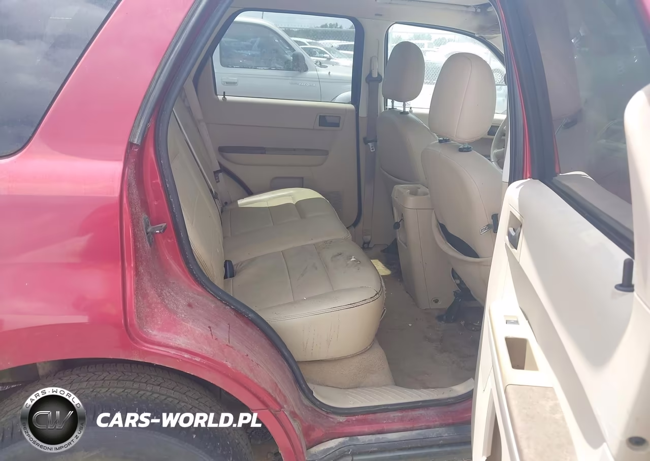 2008 Ford Escape Xlt VIN:1FMCU03118KA95413 - 8