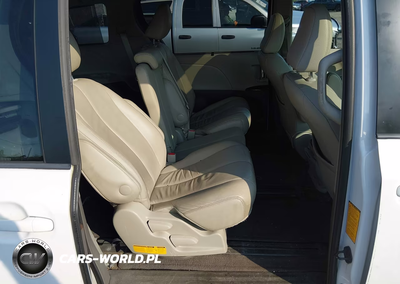 2013 Toyota Sienna Xle V6 8 Passenger VIN:5TDYK3DC9DS356081 - 8