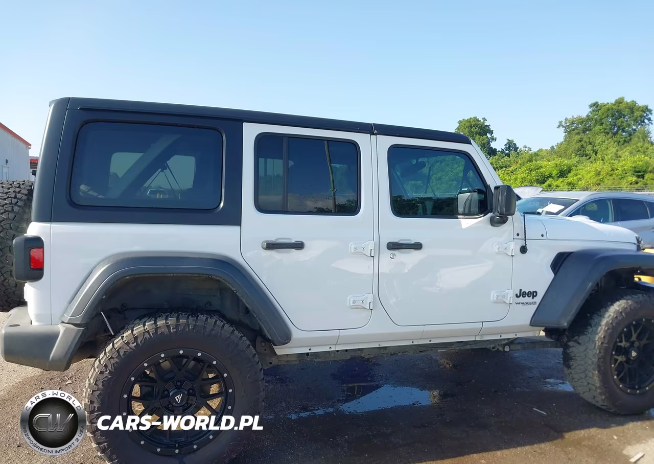 2021 Jeep Wrangler Unlimited Willys Sport 4X4 VIN:1C4HJXDNXMW712050 - 14