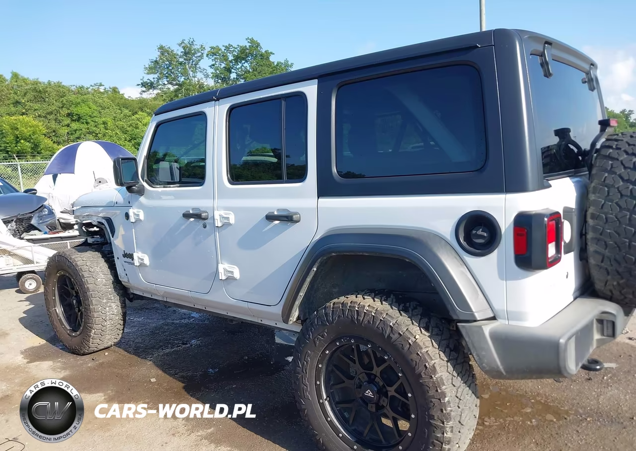 2021 Jeep Wrangler Unlimited Willys Sport 4X4 VIN:1C4HJXDNXMW712050 - 15