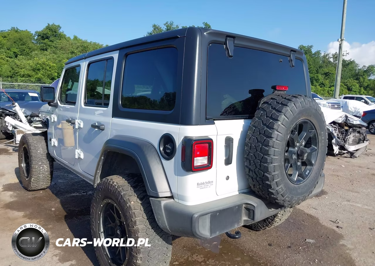2021 Jeep Wrangler Unlimited Willys Sport 4X4 VIN:1C4HJXDNXMW712050 - 3