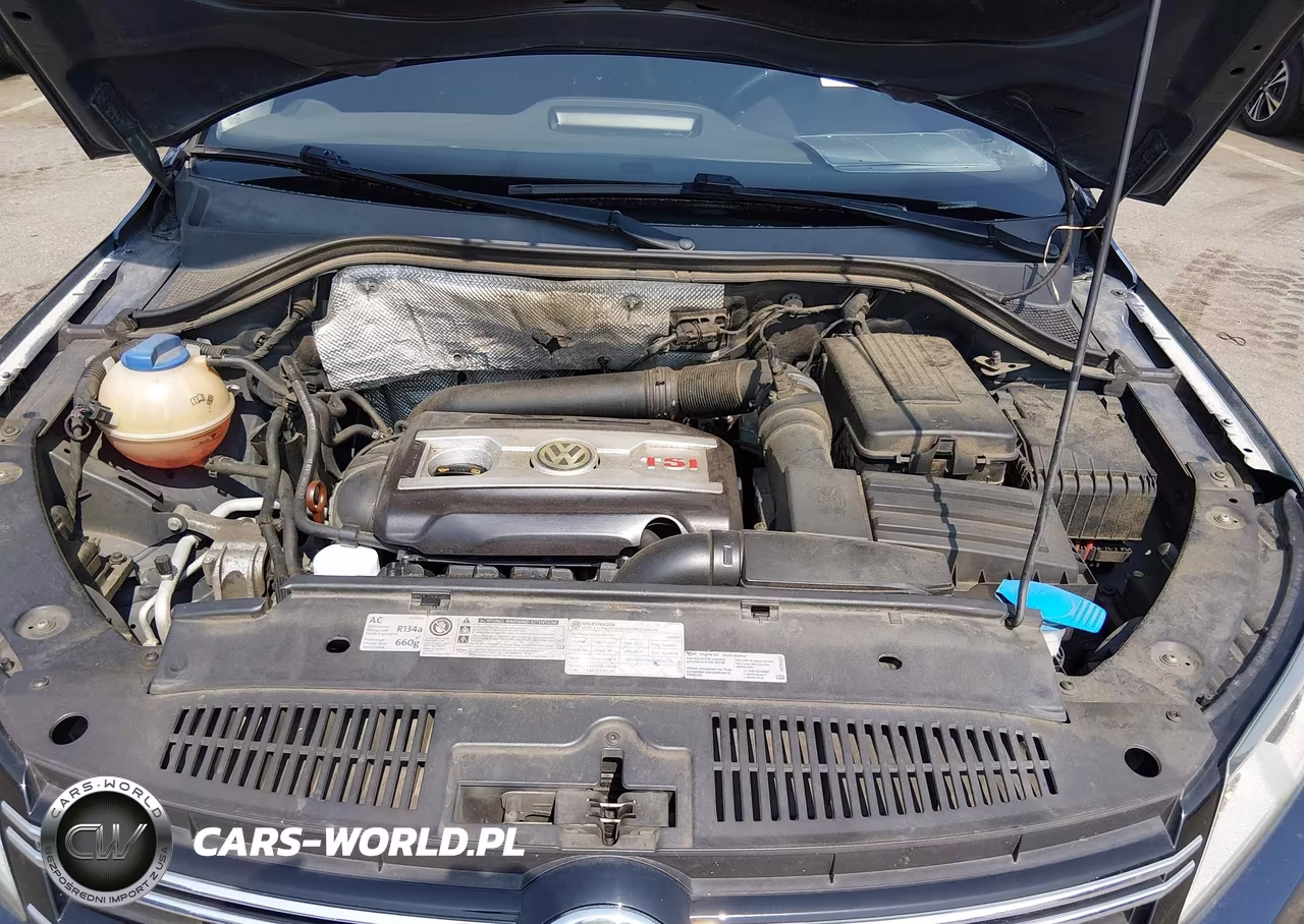 2012 Volkswagen Tiguan S VIN:WVGAV7AX0CW546532 - 10