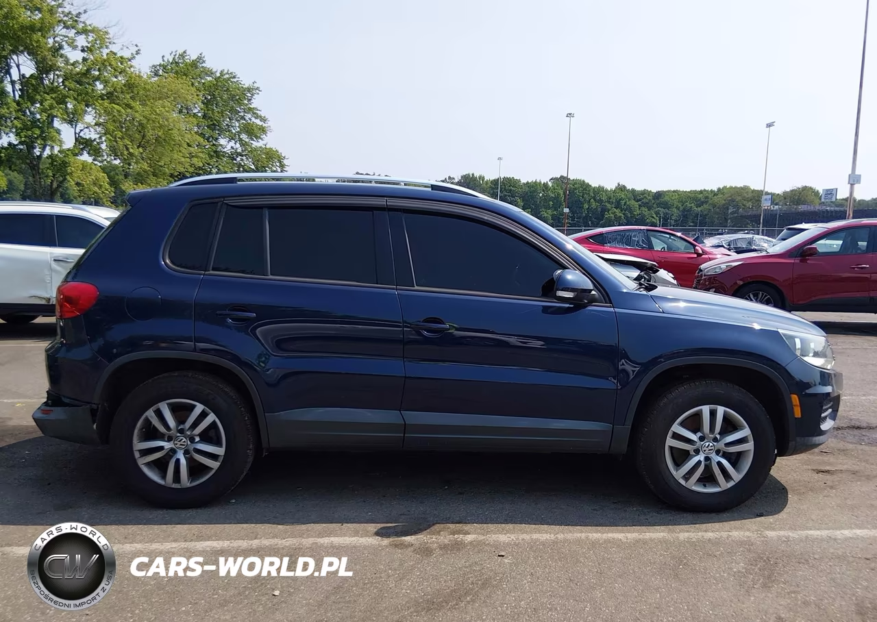 2012 Volkswagen Tiguan S VIN:WVGAV7AX0CW546532 - 13