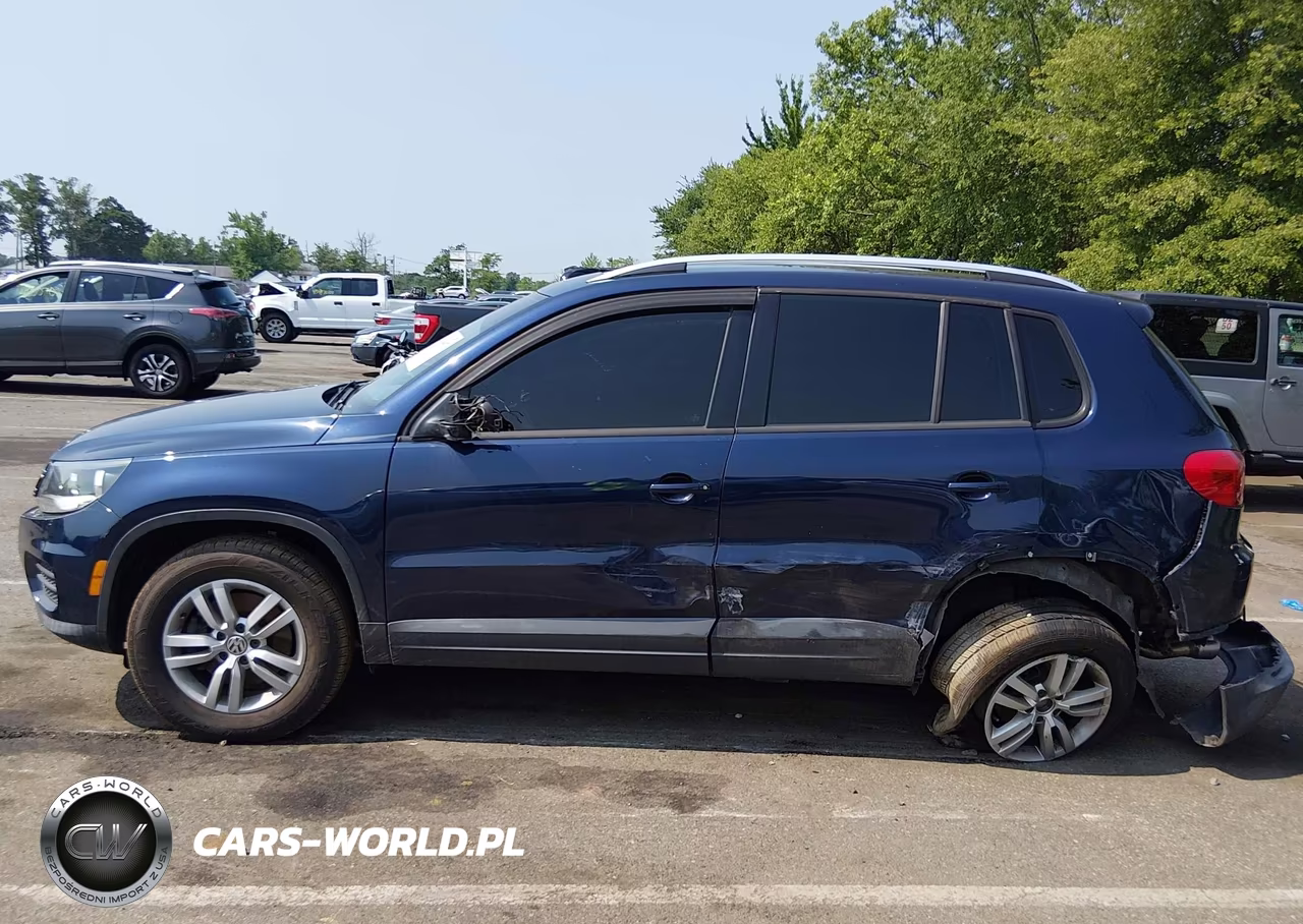 2012 Volkswagen Tiguan S VIN:WVGAV7AX0CW546532 - 14