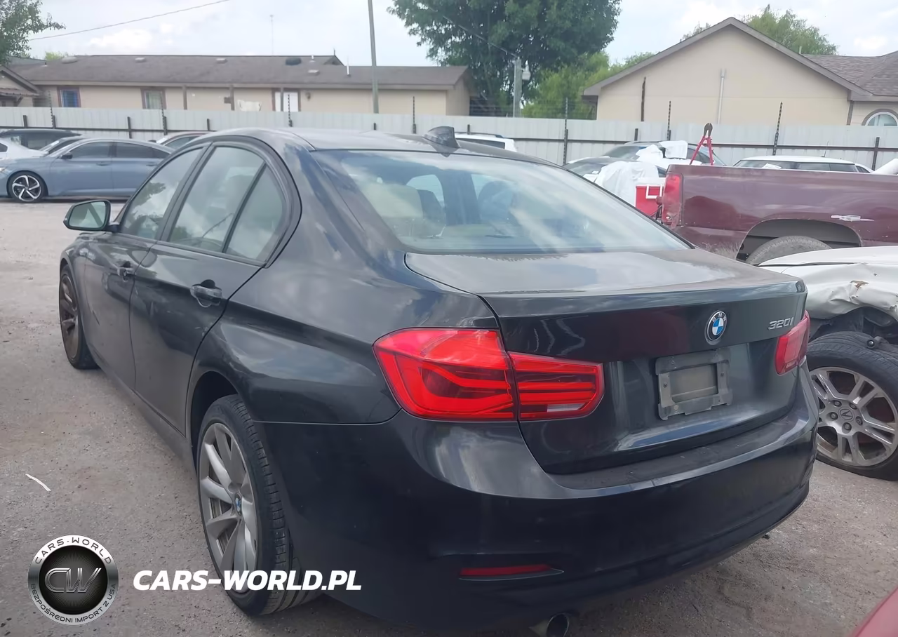 2018 BMW 320I VIN:WBA8E1G51JNU89313 - 14