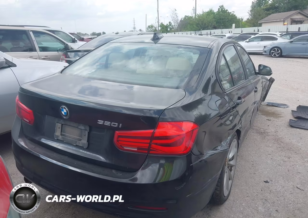 2018 BMW 320I VIN:WBA8E1G51JNU89313 - 16
