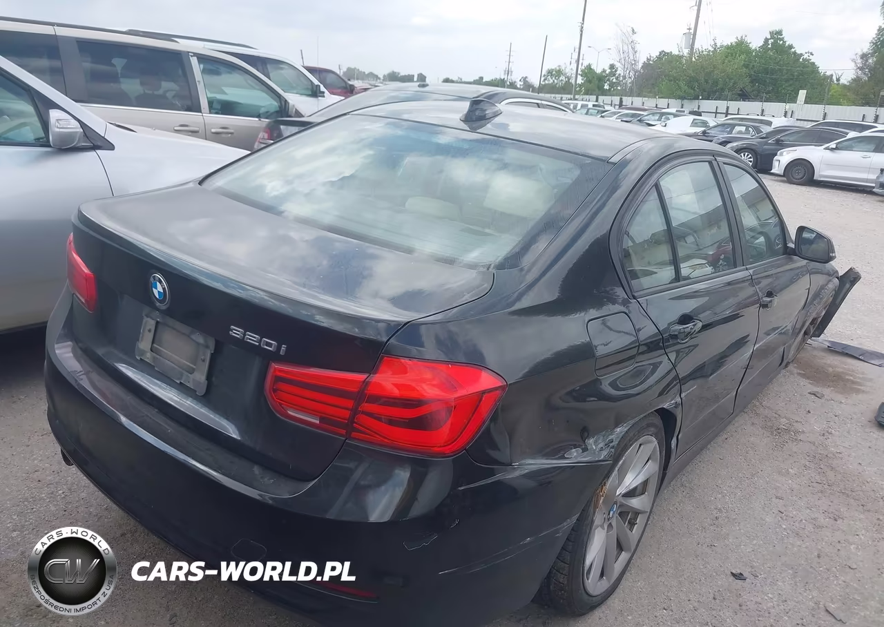 2018 BMW 320I VIN:WBA8E1G51JNU89313 - 4