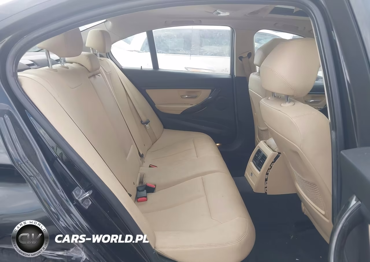 2018 BMW 320I VIN:WBA8E1G51JNU89313 - 8