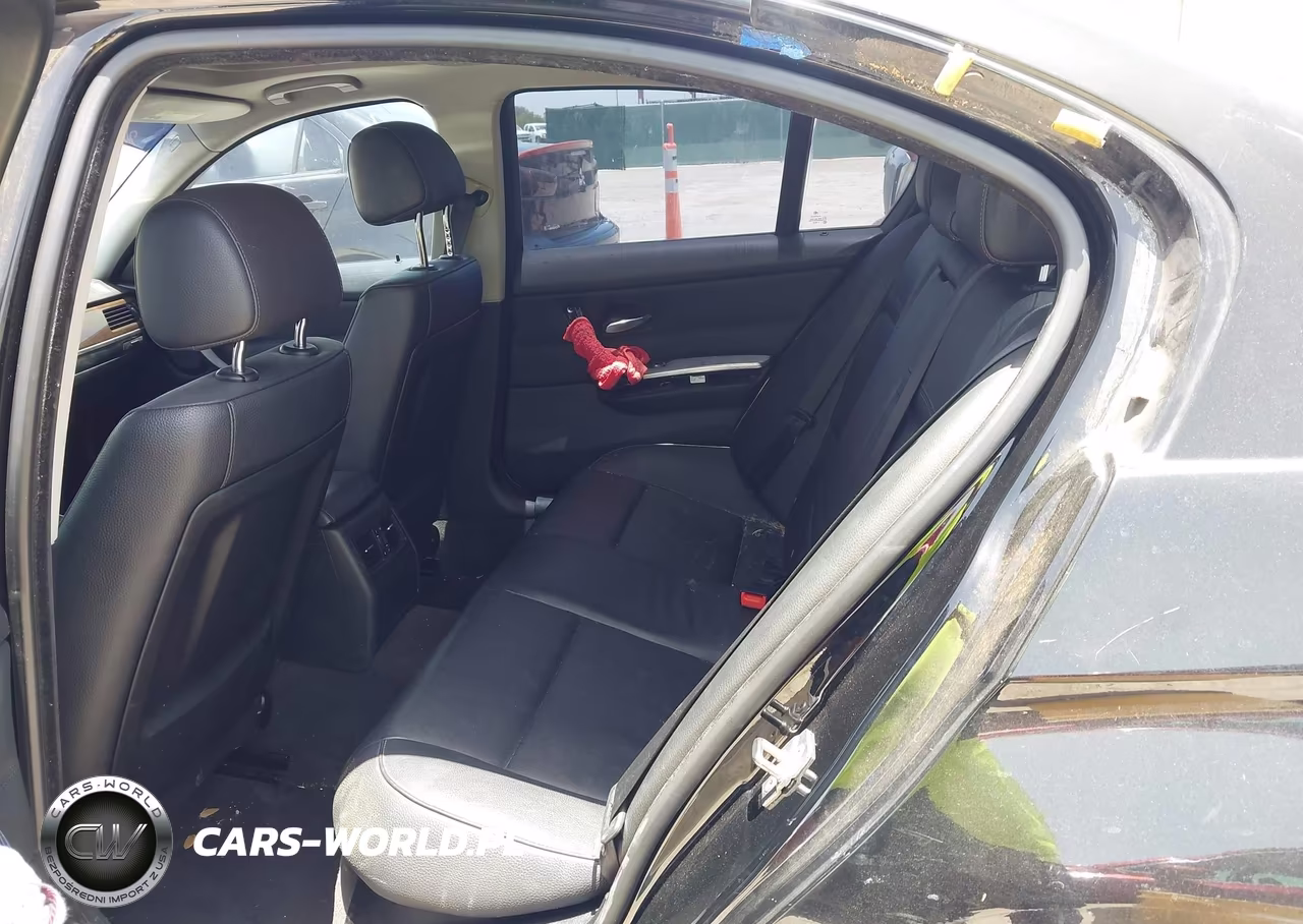 2010 BMW 328I VIN:WBAPH7C50AE130305 - 8