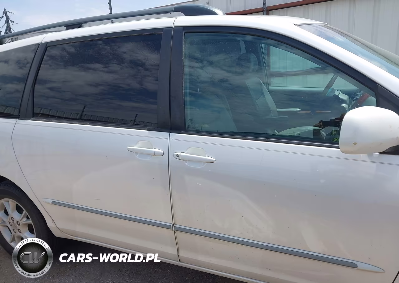 2004 Toyota Sienna Xle Limited VIN:5TDBA22C14S011116 - 13