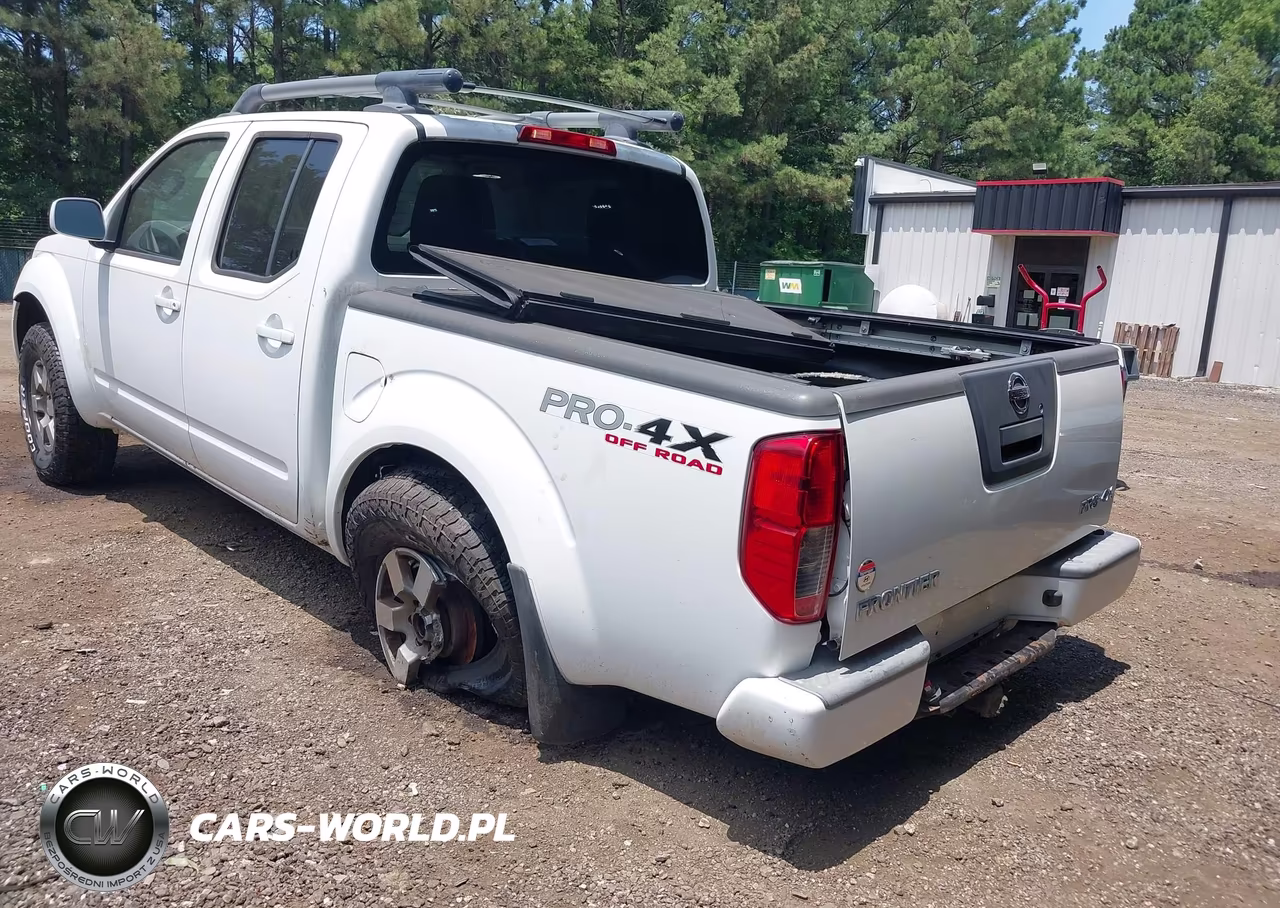2012 Nissan Frontier Pro-4X VIN:1N6AD0EV3CC467605 - 3
