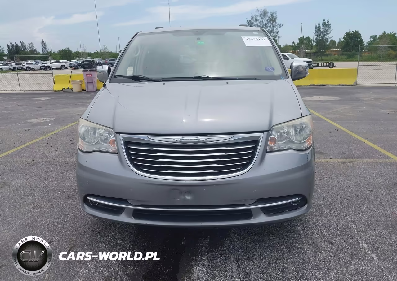 2015 Chrysler Town & Country Touring-L VIN:2C4RC1CG1FR673620 - 12