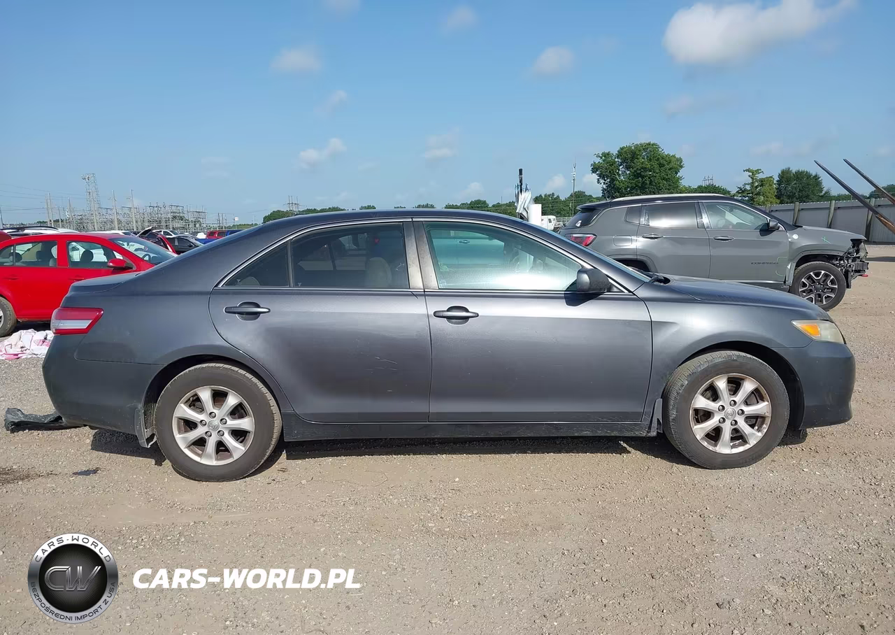 2011 Toyota Camry Le VIN:4T1BF3EK9BU197681 - 14