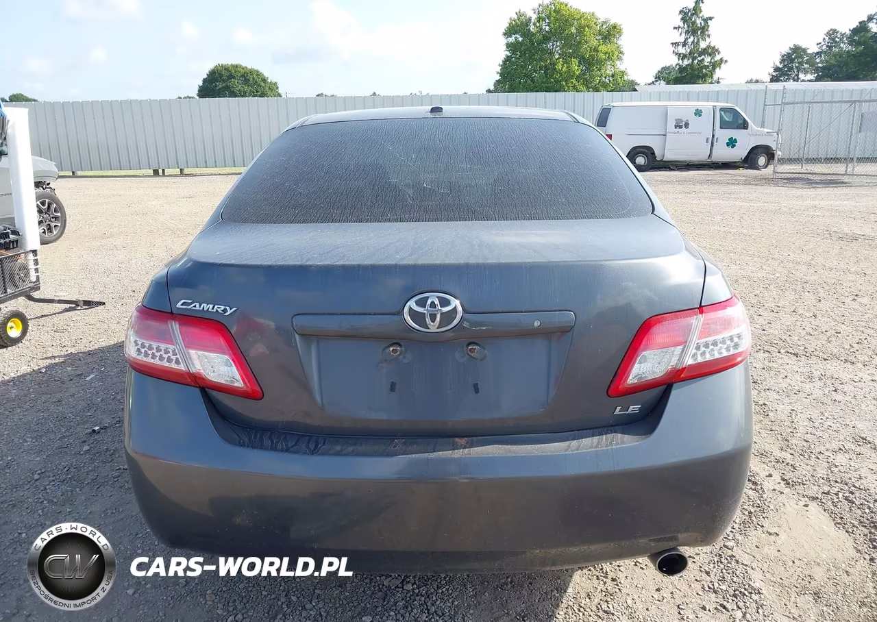 2011 Toyota Camry Le VIN:4T1BF3EK9BU197681 - 17