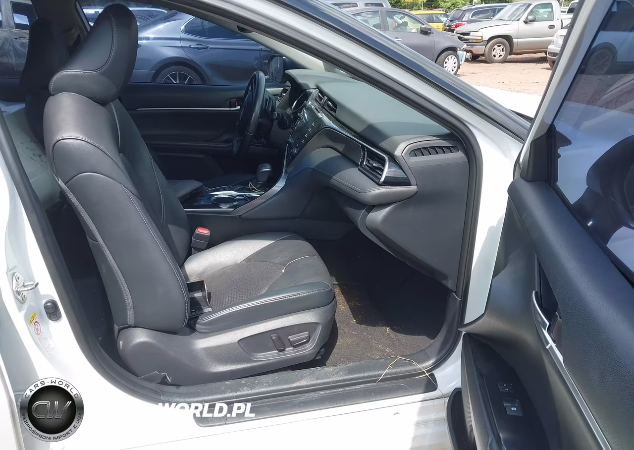 2019 Toyota Camry Xse VIN:4T1B61HK5KU173958 - 5