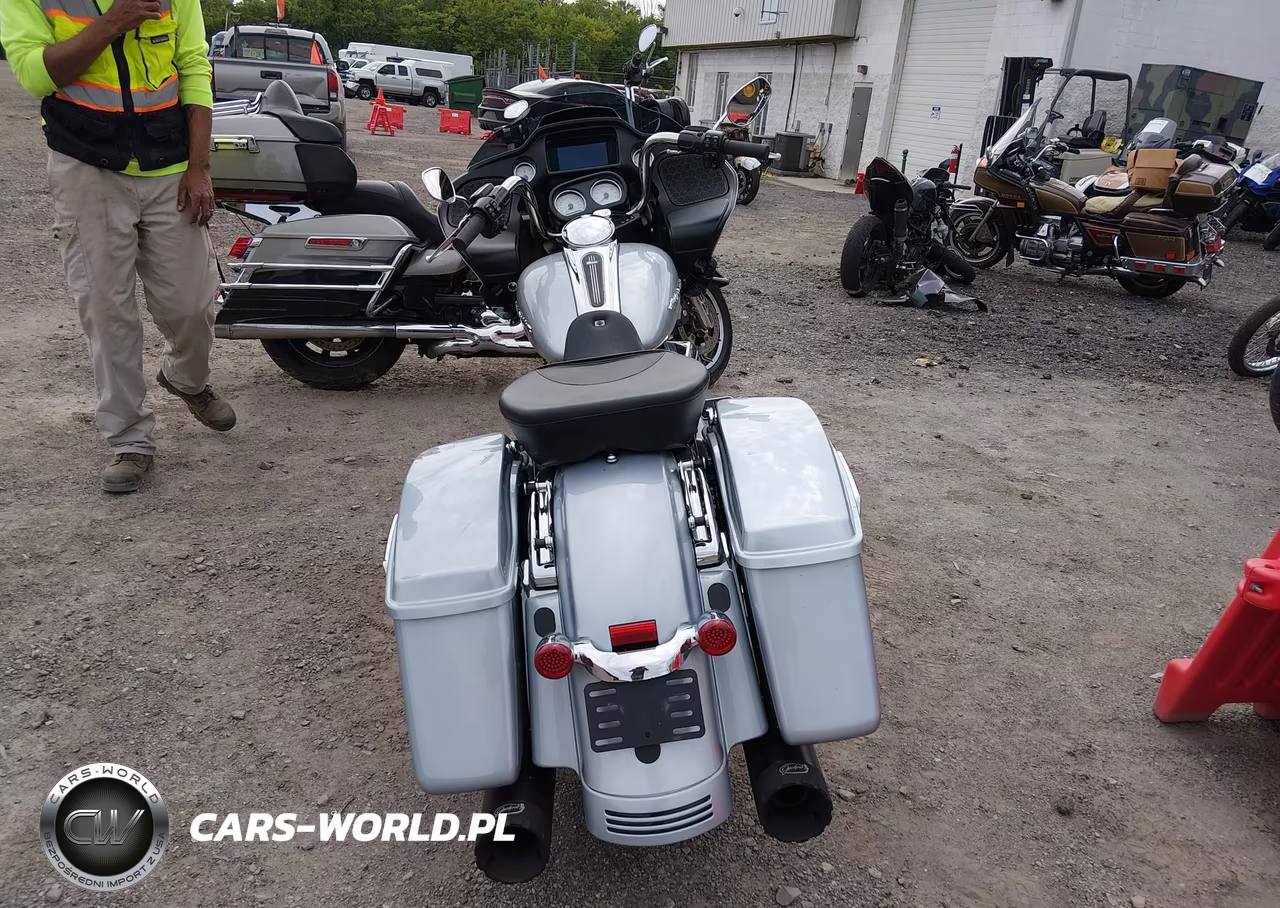 2020 Harley-Davidson Fltrx VIN:1HD1KHC10LB603930 - 6