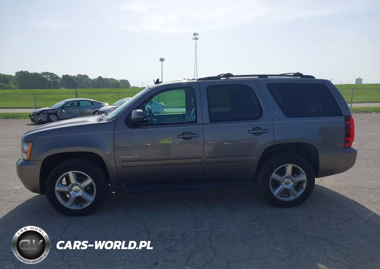 2013 Chevrolet Tahoe Lt VIN:1GNSKBE0XDR366032 - 14