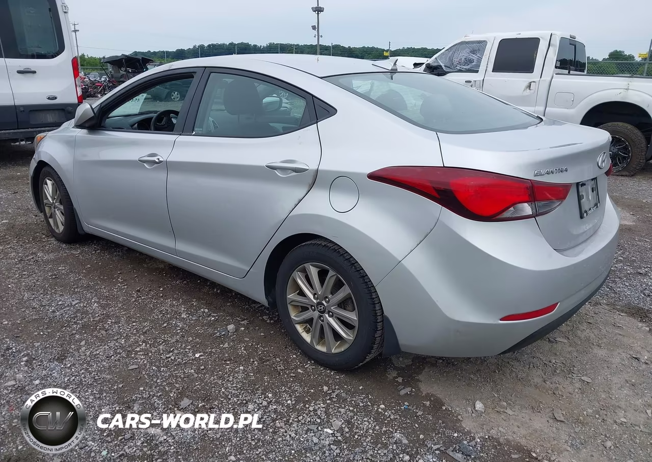 2016 Hyundai Elantra Se VIN:5NPDH4AE4GH688500 - 3