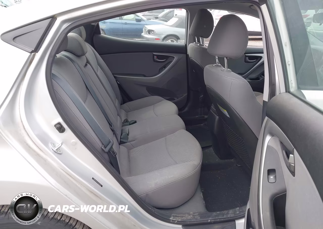 2016 Hyundai Elantra Se VIN:5NPDH4AE4GH688500 - 8