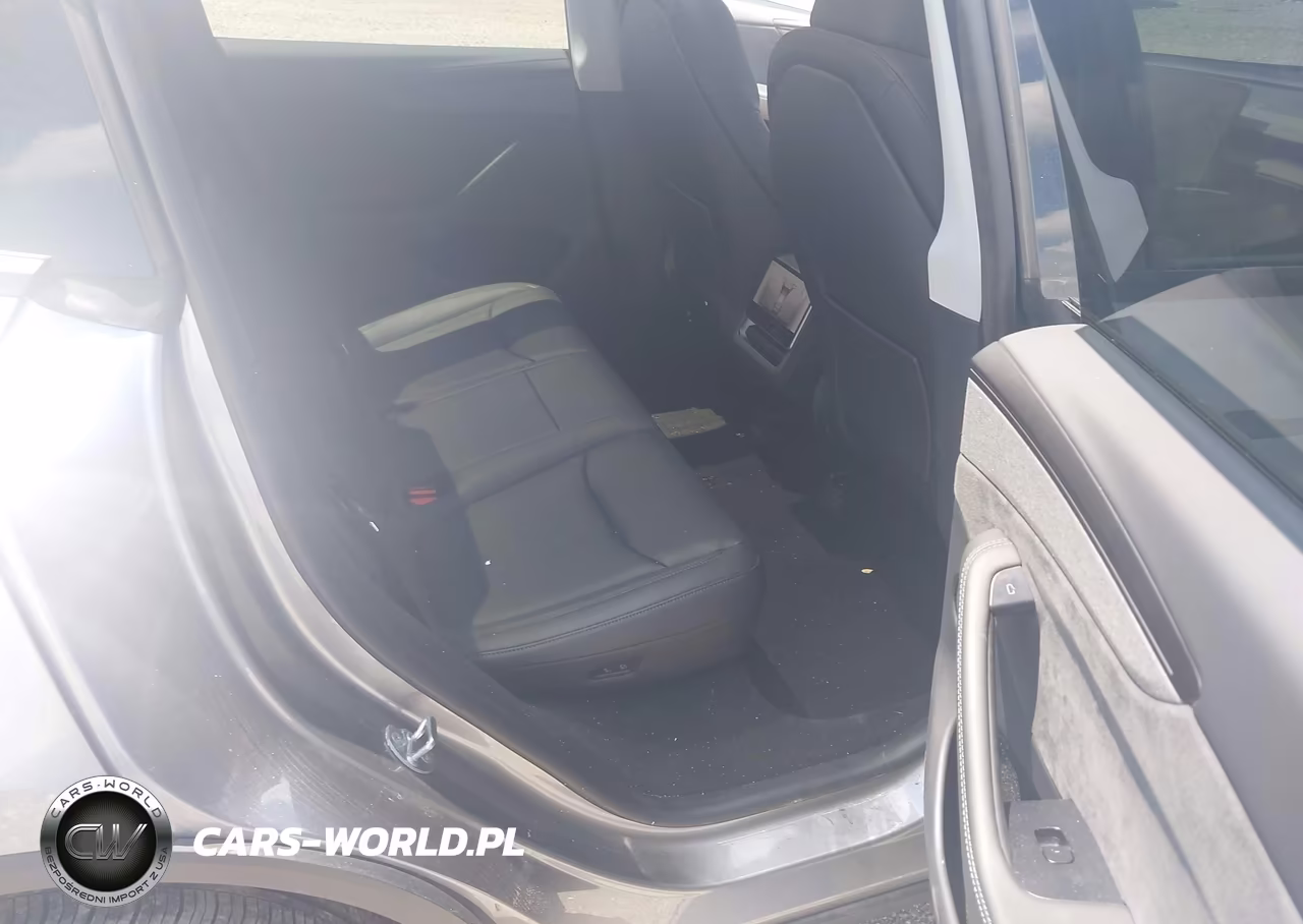 2026 Tesla Model Y Premium Rear-Wheel Drive-Rear-Wheel Drive VIN:7SAYGDED9TF433133 - 8