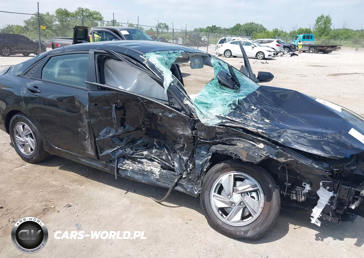 2026 Hyundai Elantra Se VIN:KMHLL4DG6TU214647 - 6