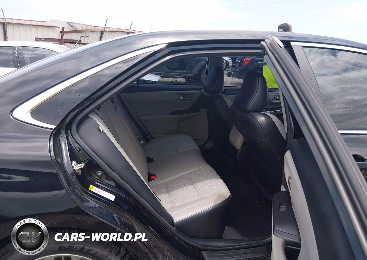 2017 Toyota Camry Se VIN:4T1BF1FK6HU388793 - 8