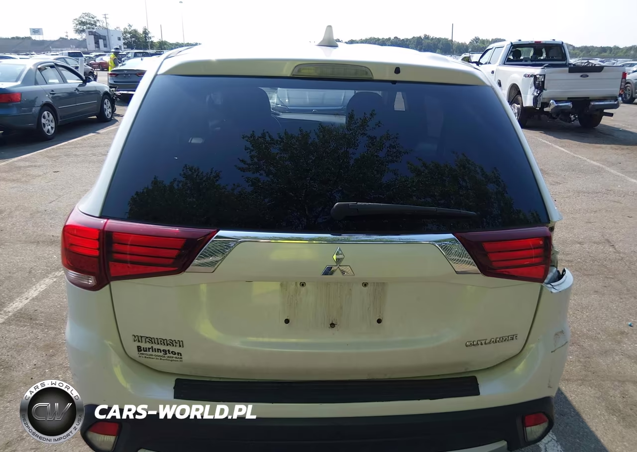 2017 Mitsubishi Outlander Es VIN:JA4AD2A3XHZ067025 - 16