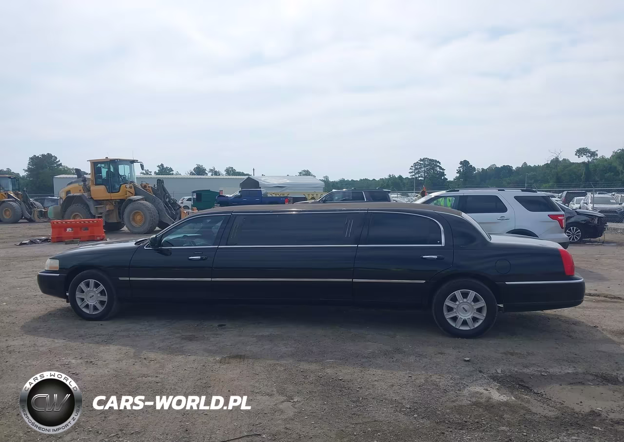 2008 Lincoln Town Car Executive VIN:2L1FM88W78X644434 - 14