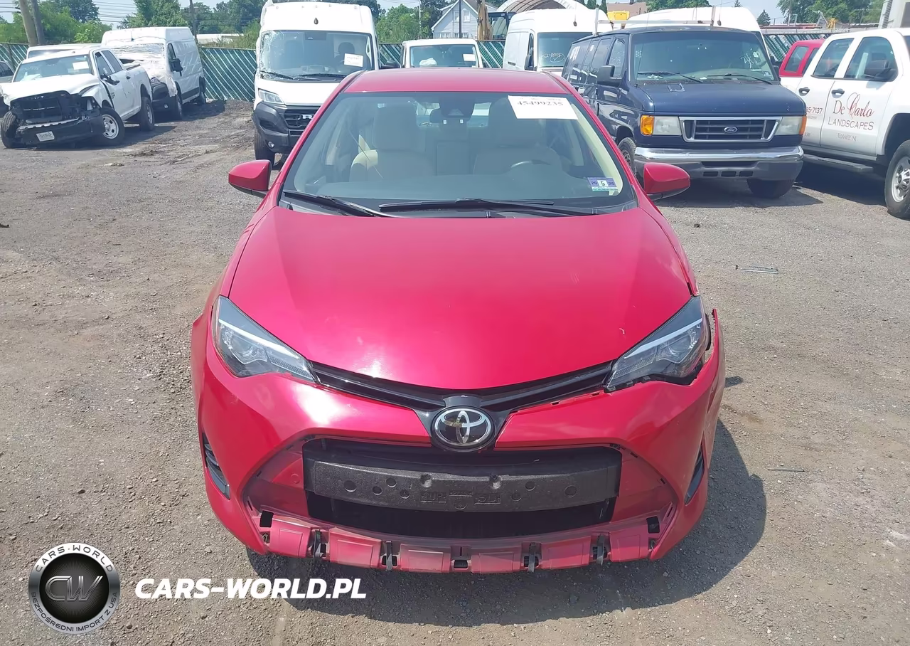 2017 Toyota Corolla Le VIN:2T1BURHE0HC812062 - 12