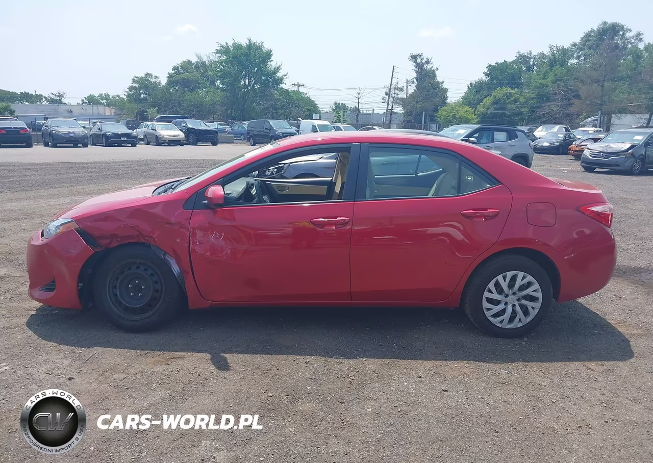 2017 Toyota Corolla Le VIN:2T1BURHE0HC812062 - 14