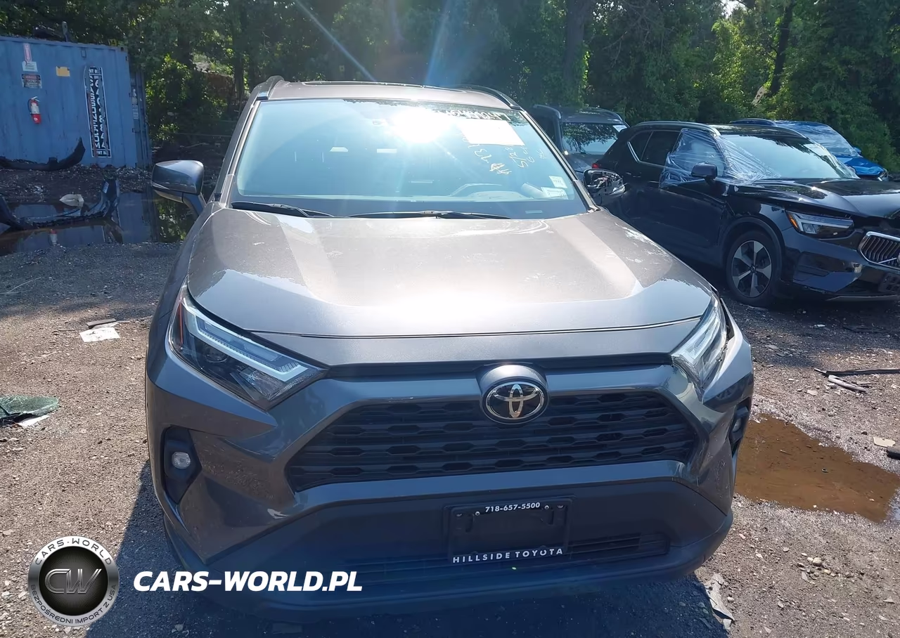 2023 Toyota Rav4 Xle Premium VIN:2T3A1RFVXPC338635 - 12