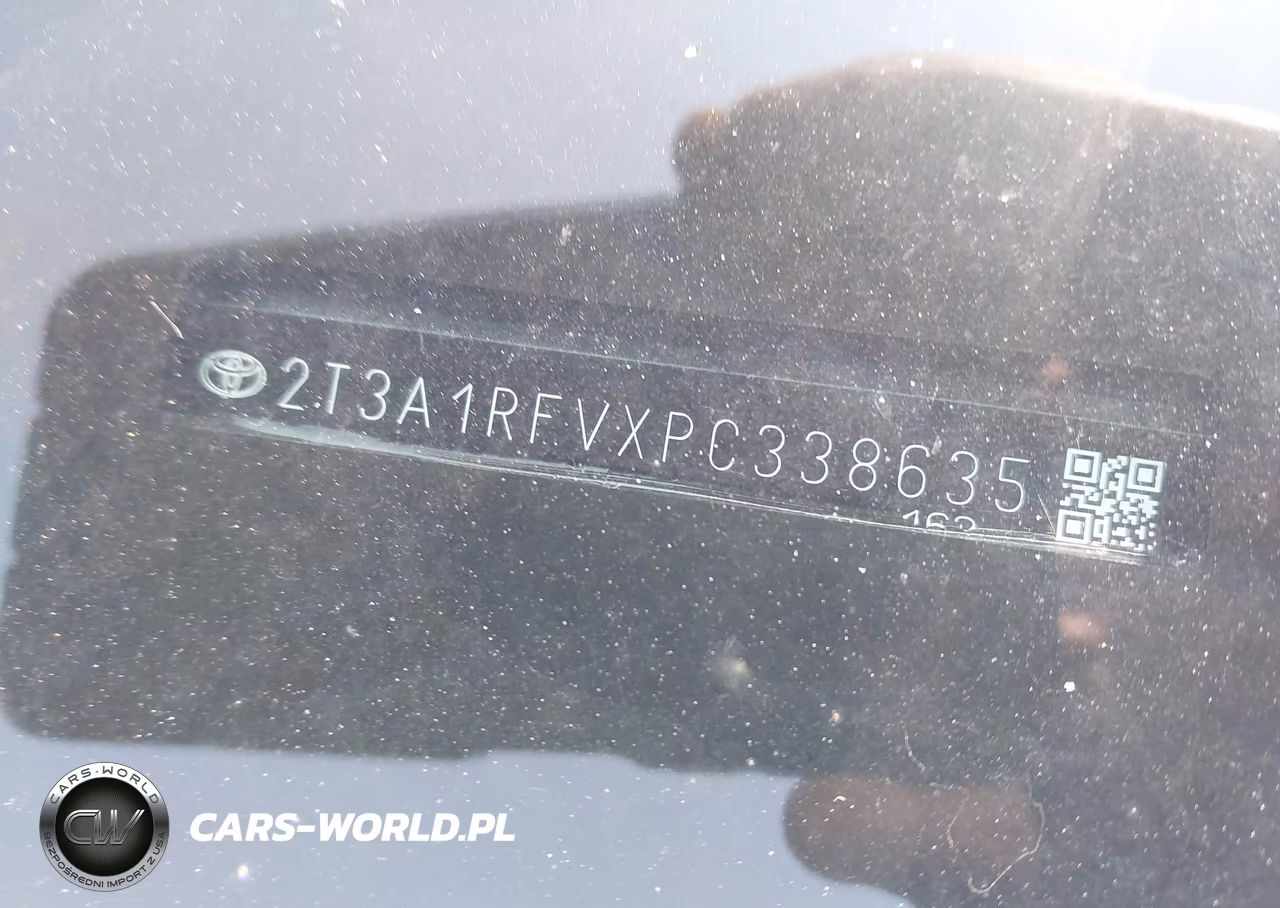 2023 Toyota Rav4 Xle Premium VIN:2T3A1RFVXPC338635 - 17