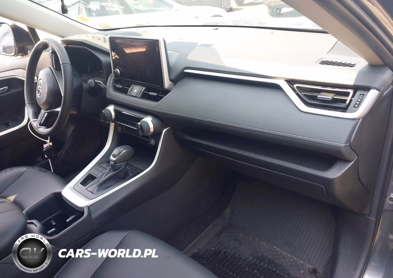 2023 Toyota Rav4 Xle Premium VIN:2T3A1RFVXPC338635 - 5