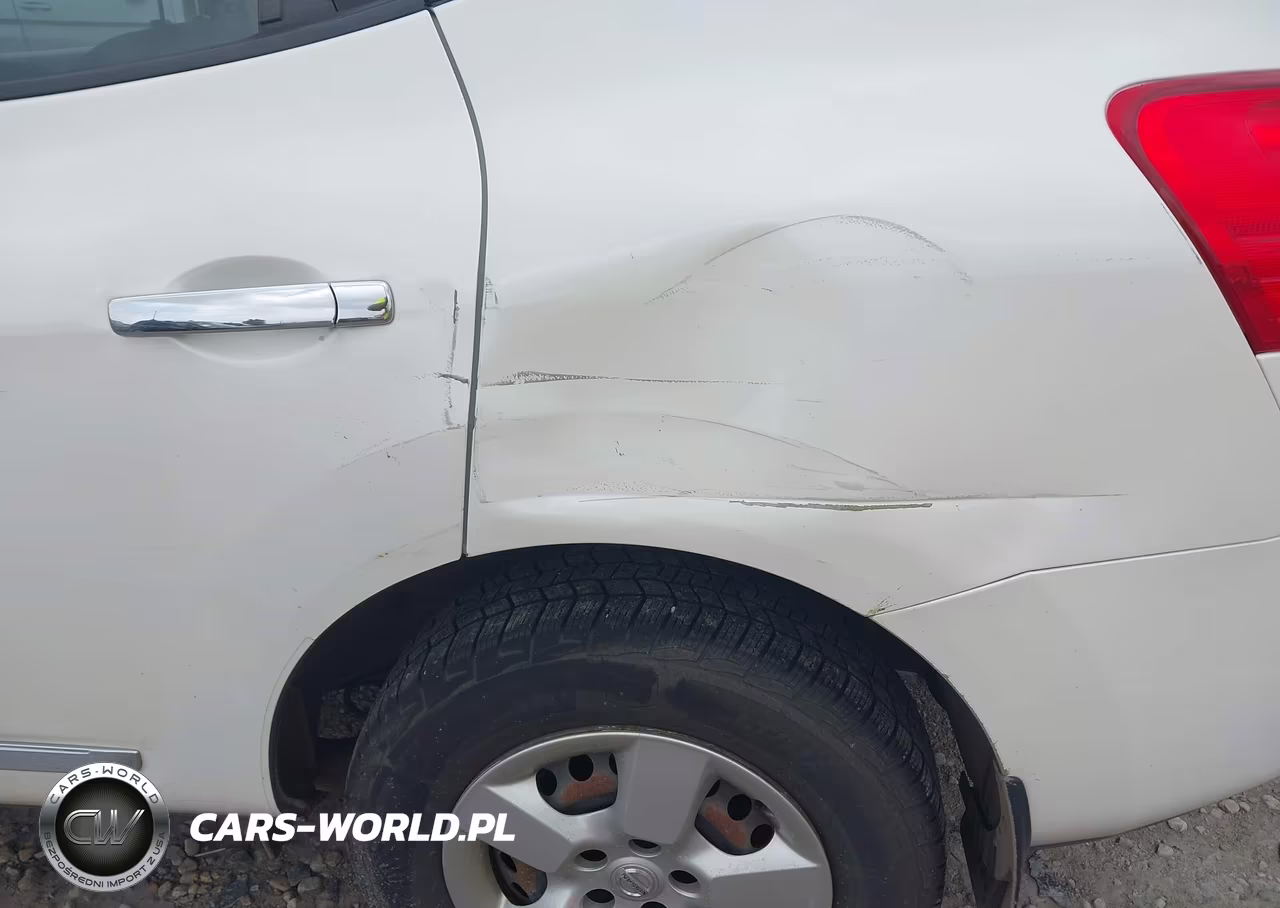 2015 Nissan Rogue Select S VIN:JN8AS5MV2FW259729 - 15