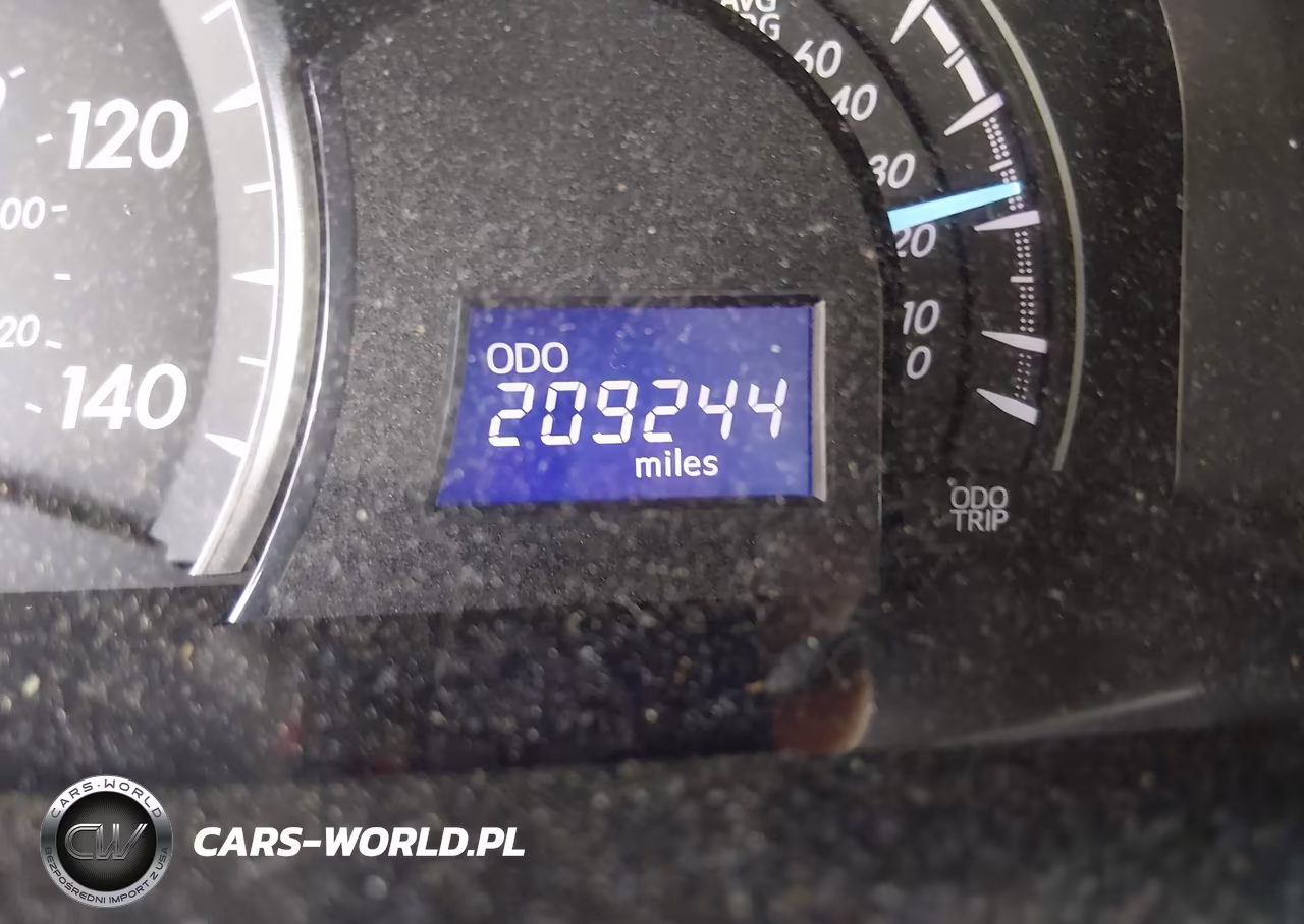 2015 Toyota Camry Le VIN:4T1BF1FK8FU988972 - 15